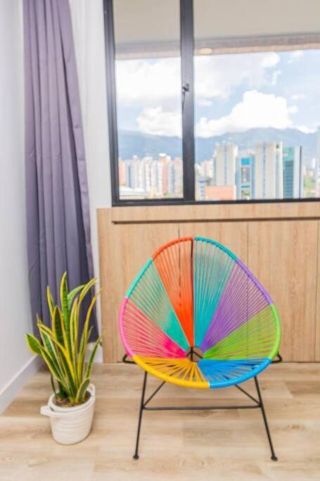 Poblado, Modern Studio, Coworking, A/c, Gym 1411 Apartment